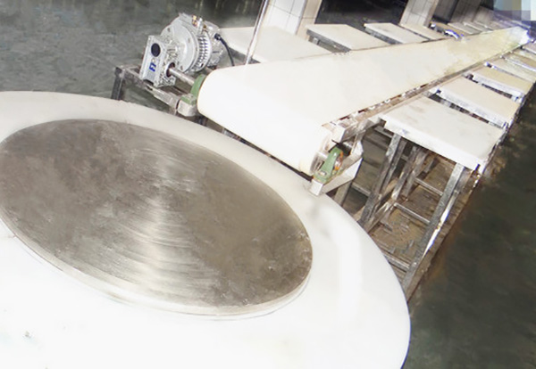 Revolving Sorting Table
